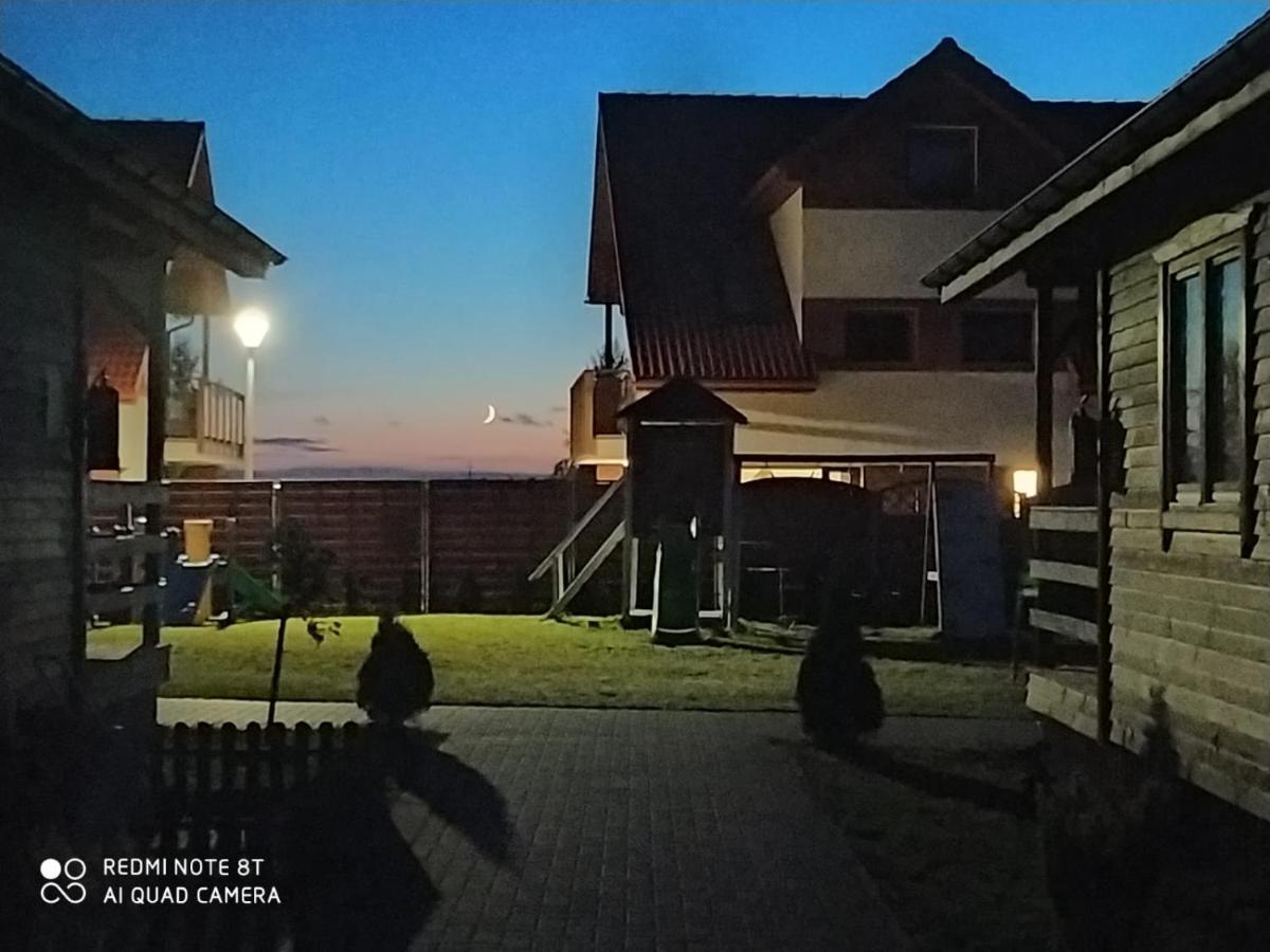 Na Fali Domki Letniskowe Zarnowska Exteriér fotografie